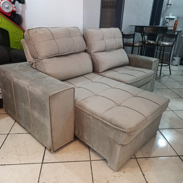 SOFÁ RETRÁTIL E RECLINÁVEL 2.06