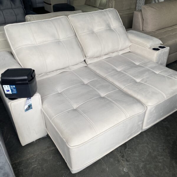 SOFÁ 2,06X1,60 COM COOLER